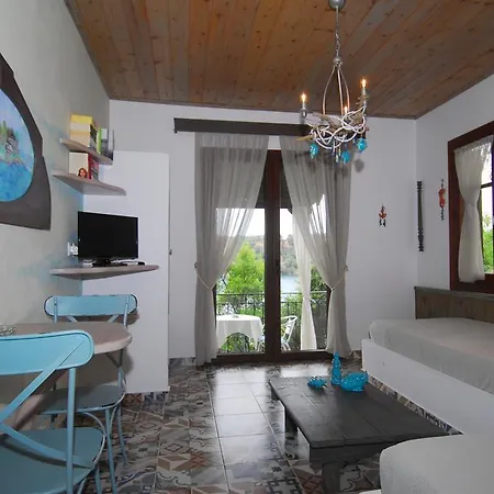 Apartment Dimitra *